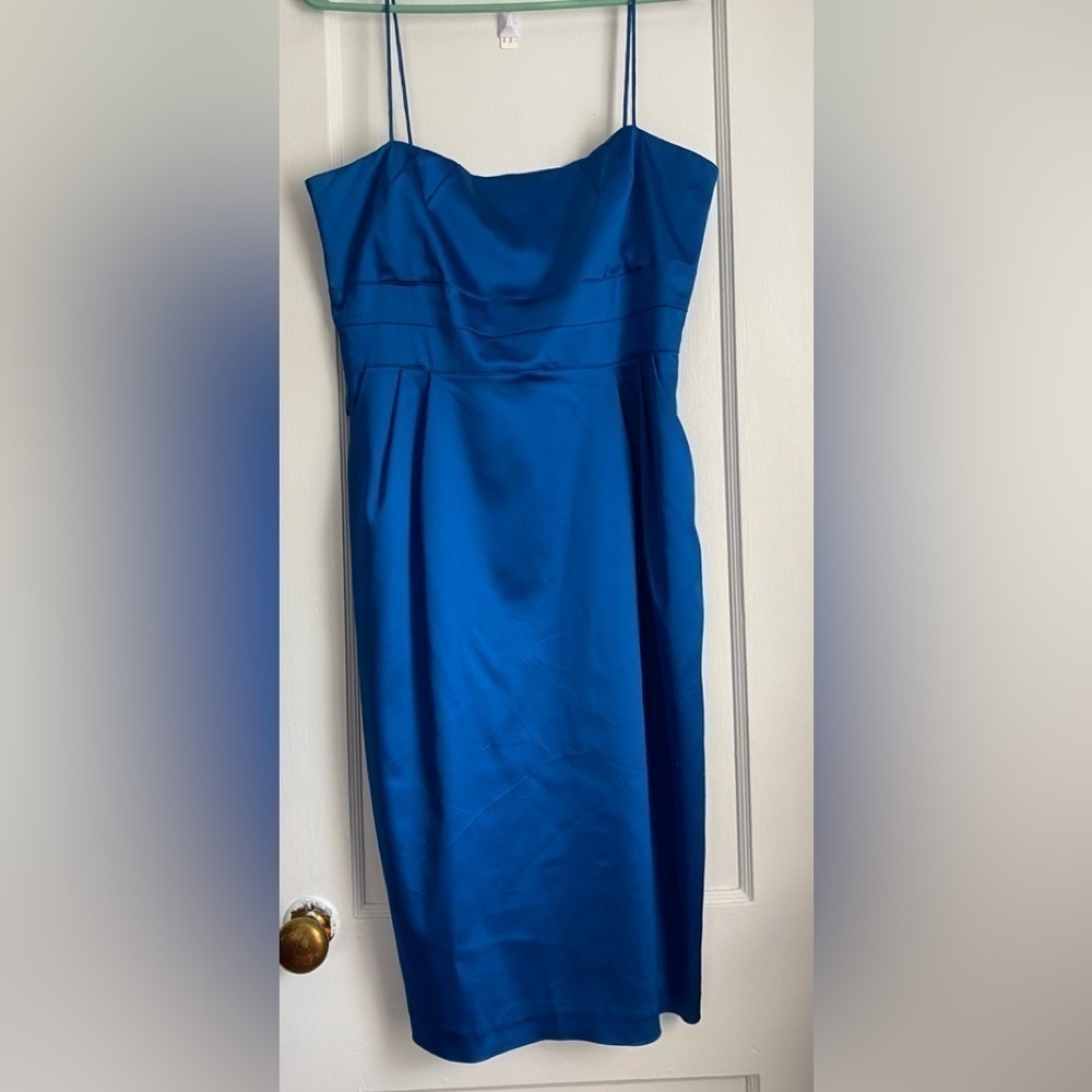 DEMOCRACY, MACY'S Women's Sheath. Size: 12,